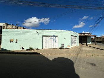 house em Avenida Renato Magalhães, Espírito Santo - Vitória da Conquista - BA