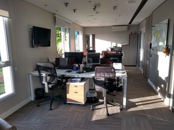 business em Industrial, Campestre - Santo André - SP