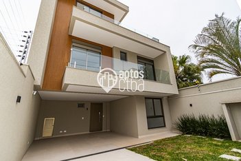 house em Rua Manoel de Souza Dias Negrão, Boa Vista - Curitiba - PR