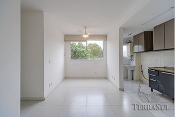 apartment em Avenida Juca Batista, Cavalhada - Porto Alegre - RS