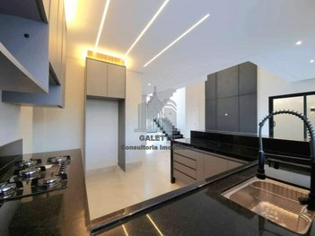 house em Rua Três, Residencial Vivenda das Pitangueiras - Valinhos - SP