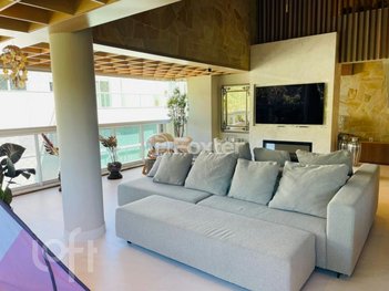 apartment em Rua das Piraúnas, Jurerê Internacional - Florianópolis - SC