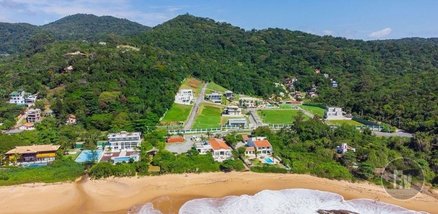 land_lot em Avenida Rodesindo Pavan, Praia do Estaleirinho - Balneário Camboriú - SC
