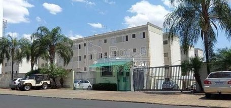 apartment em Rua Gavião Peixoto, Jardim Califórnia - Araraquara - SP