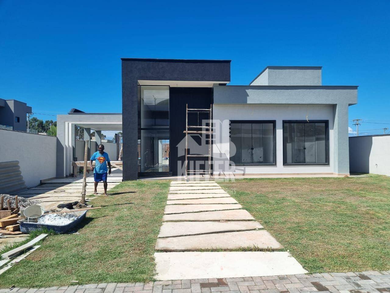 Casa com 3 dormitórios