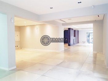 commercial_building em Avenida Pacaembu, Pacaembu - São Paulo - SP