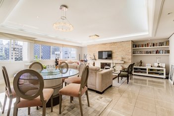 apartment em Rua Desembargador Alves Nogueira, Petrópolis - Porto Alegre - RS