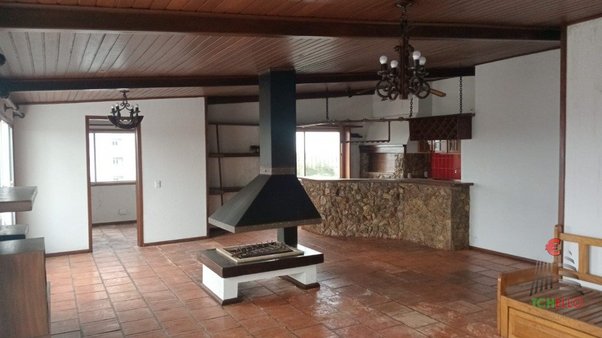 Cômodo Condomínio