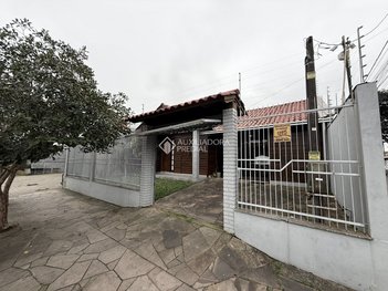 house em Rua Ramiro Barcelos, São José - Canoas - RS