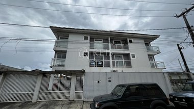 apartment em Estrada Professor Leandro Faria Sarzedas, Village Rio das Ostras - Rio das Ostras - RJ