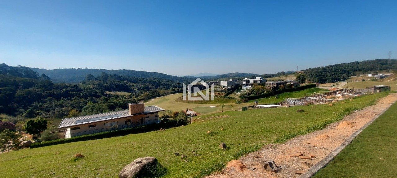 terreno a venda no condominio vila da mata em são roque