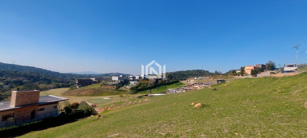 terreno a venda no condominio vila da mata em são roque