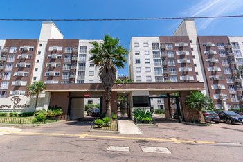 apartment em Rua Walton Pontes Carpes, Vila Nova - Porto Alegre - RS