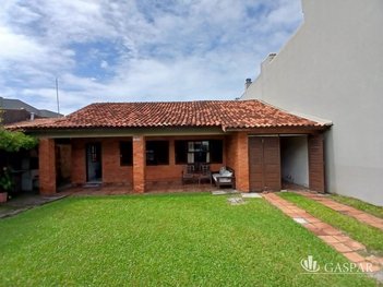 house em Rua Rio Comandaí, Centro - Xangri-Lá - RS