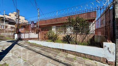 house em Rua Márcio Dias, Nonoai - Porto Alegre - RS