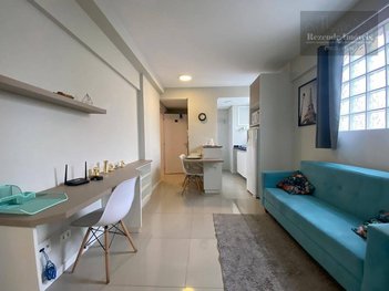 apartment em Rua Desembargador Ermelino de Leão, Centro - Curitiba - PR