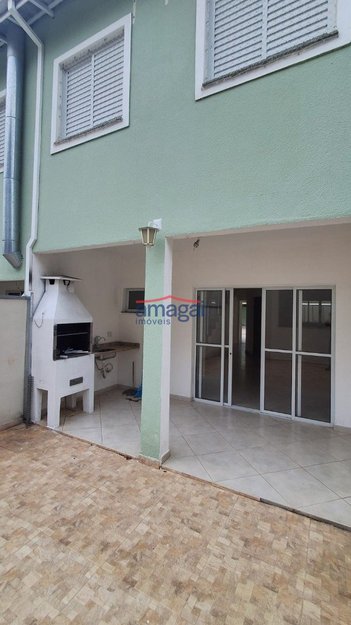 house em Avenida Estevan Corbani, Jardim Santa Maria - Jacareí - SP