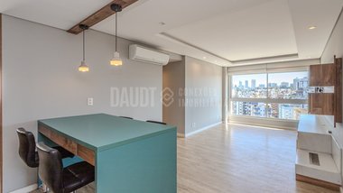 apartment em Rua Líbero Badaró, Passo da Areia - Porto Alegre - RS