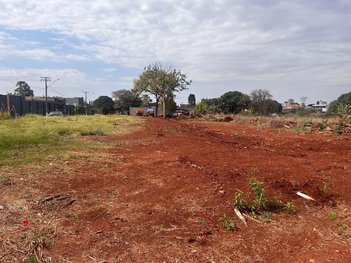 land_lot em Rua Alcino Carneiro Ribas, Jardim Burle Marx - Londrina - PR