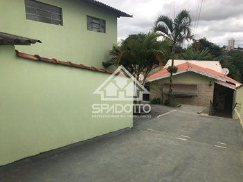 house em Rua Primeiro de Maio, Jardim Dom Henrique - Botucatu - SP