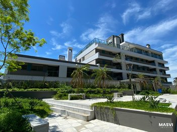 apartment em Estrada Haroldo Soares Glavan, Cacupé - Florianópolis - SC