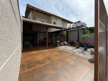 house em Rua Frei Odorico Durieux, Centro - Navegantes - SC