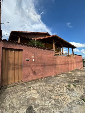 house em Avenida Gil Antônio Pereira, Teotônio Batista de Freitas - Pedro Leopoldo - MG