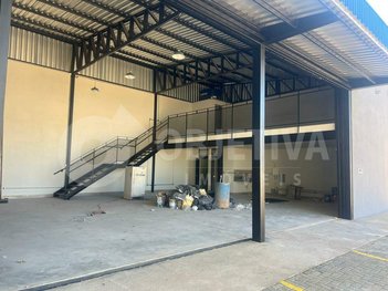 industrial em Rua Delfim Moreira, Custódio Pereira - Uberlândia - MG