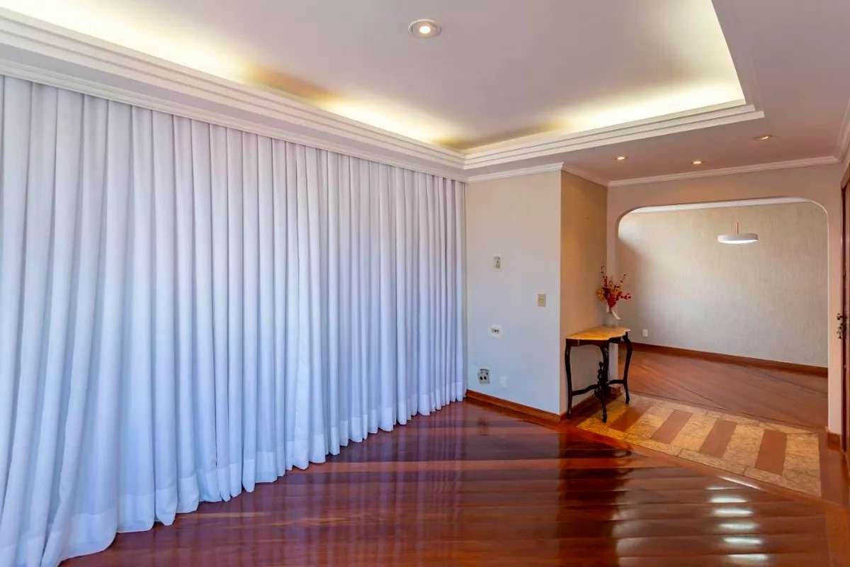 Cobertura com 4 quartos — Coração de Jesus, Belo Horizonte