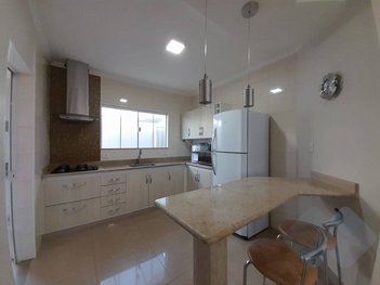 house em Avenida Prefeito Joaquim Amaral Amando de Barros, Jardim Ypê - Botucatu - SP