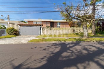 house em Rua Casimiro José Marques de Abreu, São Lourenço - Curitiba - PR