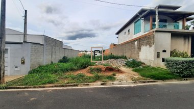 land_lot em Rua Mirtes Aparecida Fávero Taques, Loteamento Residencial e Comercial Jardim Lago dos Ipês - Mococa - SP