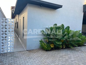 house em Avenida Professora Maria de Cresci Leopoldino, Condomínio Residencial Quebec - São Carlos - SP