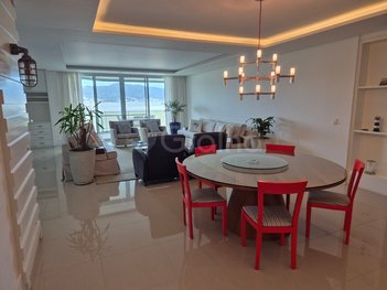 apartment em Rua Wilson Luz, Coqueiros - Florianópolis - SC