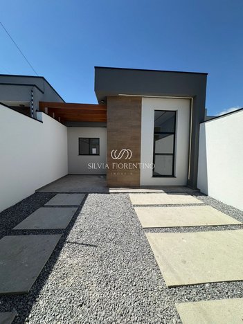 house em Avenida Marcos Zaina, Vila Areao - Taubaté - SP