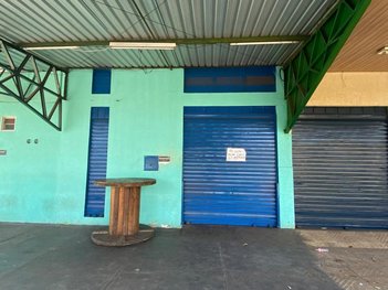 business em Avenida Senhor do Bonfim, Conjunto Fabiana - Goiânia - GO