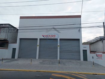 industrial em Rua Frei Gaspar, Parque São Vicente - São Vicente - SP