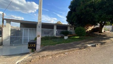 house em Rua General Emílio Lúcio Esteves, 14 de Novembro - Cascavel - PR