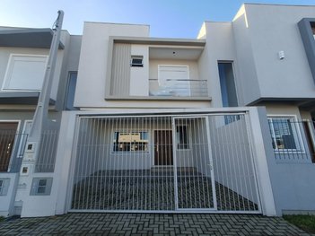 house em Rua Frei Henrique de Coimbra, Nossa Senhora das Graças - Canoas - RS