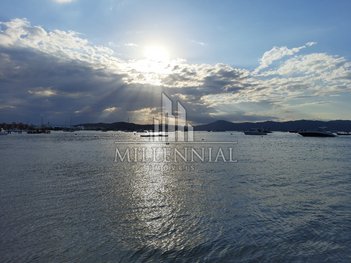 apartment em Rua Hypólito Gregório Pereira, Canasvieiras - Florianópolis - SC