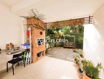 house em Rua Camarinhas, Campeche - Florianópolis - SC