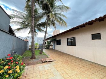 commercial_building em Rua Moreira Cabral, Jardim Londrilar - Londrina - PR