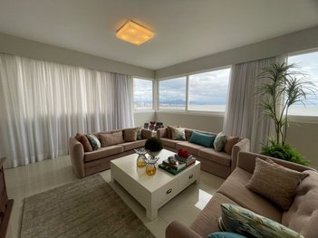 apartment em Jornalista Rubens de Arruda Ramos, Centro - Florianópolis - SC