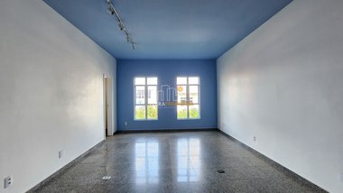 office em Rua Miguel Couto, Centro - Piumhi - MG