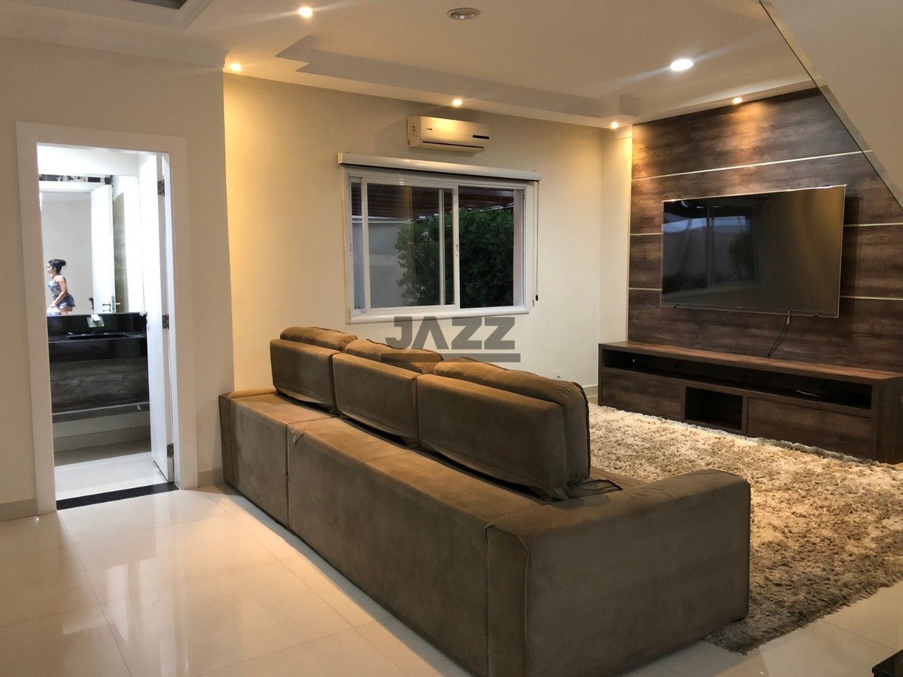 WhatsApp Image 2025-10-27 at 07.41