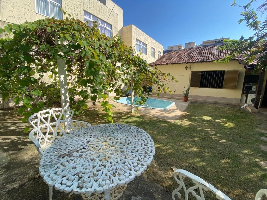 Casa com 3 quartos — Dona Clara, Belo Horizonte