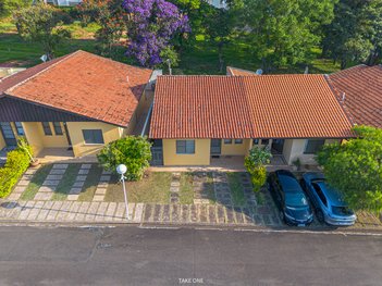 house em Rua José de Oliveira, Chácaras Silvania - Valinhos - SP