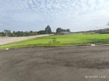 land_lot em Rua Prudente de Moraes, Residencial Fazenda Pinheirinho - Rio das Pedras - SP