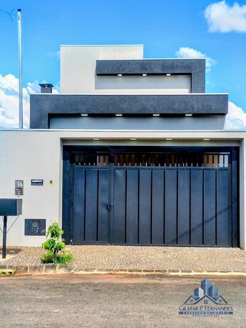 house em Rua Osório Coelho de Moraes, Setor Central - Rio Verde - GO