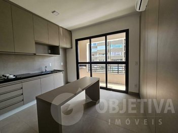 apartment em Rua Armando Lombardi, Saraiva - Uberlândia - MG